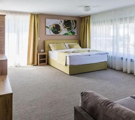 Endi Rooms リュブリャナ エクステリア 写真
